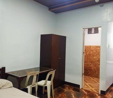 General Santos Apartment | Queenlee Apartelle