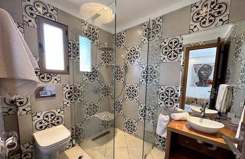 Lalla Takarkoust Villa | Quelque part au barrage