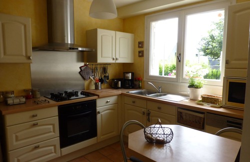 Cairon House | Quiet and spacious house near CAEN, the sea and the LANDING BEACHES