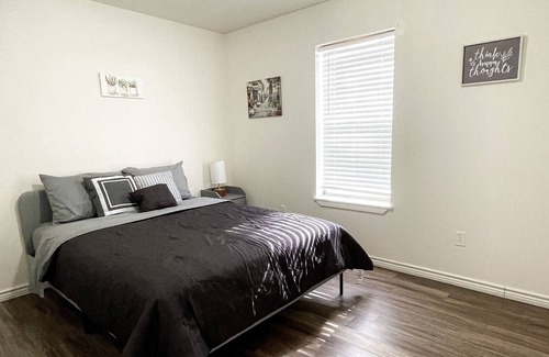 Portales Apartment | Quiet Apartment Close to ENMU