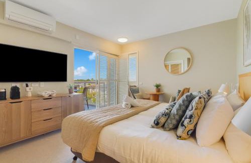 Kingscliff Apartment | Quiet Apartment in Mantra Salt Beach by uHoliday - 2BR, 1BR and Hotel Room configurations available