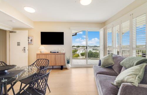 Kingscliff Apartment | Quiet Apartment in Mantra Salt Beach by uHoliday - 2BR, 1BR and Hotel Room configurations available