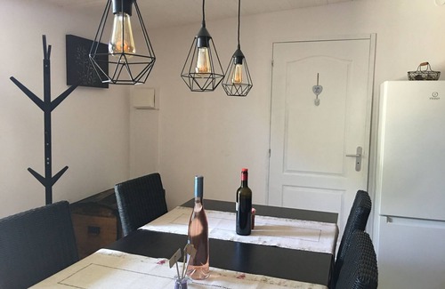 Lezignan-Corbieres Cottage | Quiet cottage + pool, for 3 pers.