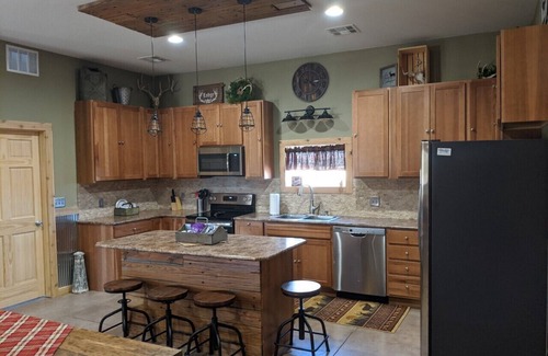 Lake City House | Quiet country getaway located within 10 minutes from town