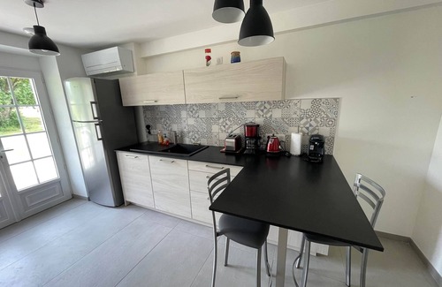 Gracay House | Quiet Country House - Pets accepted.