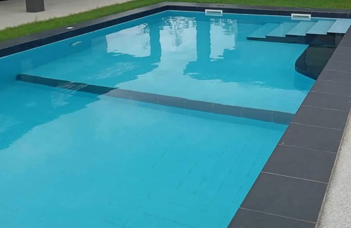 Ngaring House | Quiet house with private pool