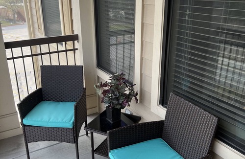 Lazybrook/Timbergrove Condo | Quiet/luxury stay in the heart of Houston , near everything