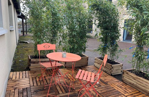 Le Locheur Apartment | Quiet modern studio, massage shower, free parking & wifi, 15 min from Caen