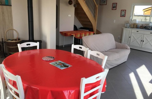 Surtainville House | Quiet vacation home - sleeps 6