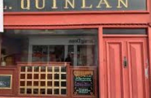 Tralee Bed & Breakfast | Quinlans Bar