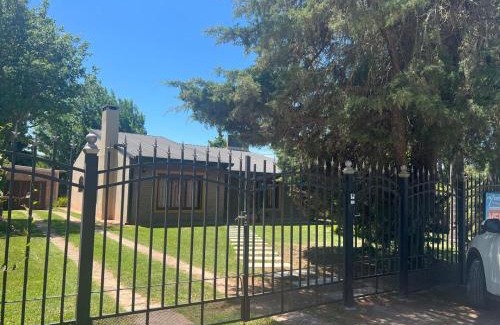 Parana House | QUINTA LA ARAUCARIA -Paraná