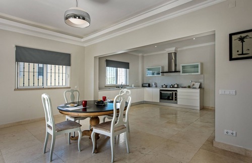 Albufeira Villa | Quinta Ottilie Luxury 14 Bedroom Villa - Spacious Grounds & Two Beautiful Pools