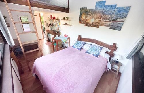 Manguinhos House | Quintal do Contêiner em Manguinhos