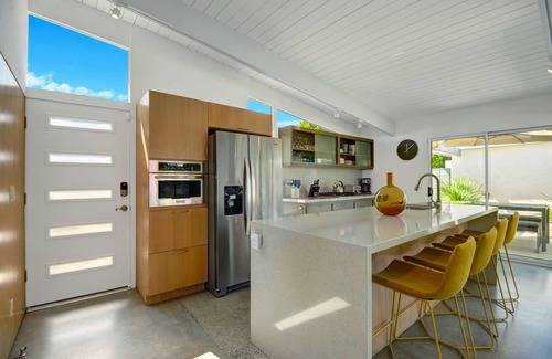 Racquet Club Estates House | Quintessential Iconic Mid Century Modern Home.