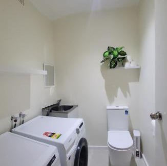 Noble Park House | Quite and friendly house