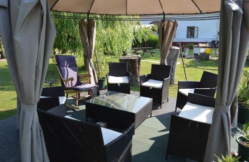 Magyarszerdahely Bed & Breakfast | Régi Csárda és Panzió