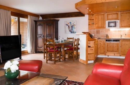 Villars-sur-Ollon Apartment | Résidence Bristol 4 by Interhome