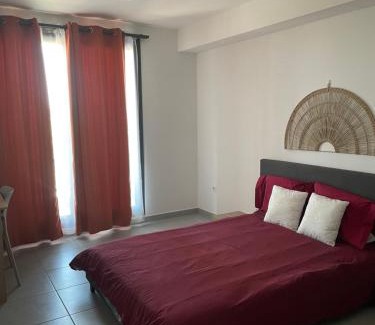 Saint-Andre Apartment | Résidence Le Carillon