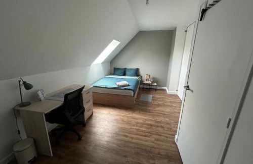 Persan House | Résidence paisible 3 chambres 30 Min Aéroport Roissy CDG