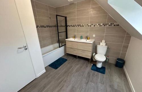 Persan House | Résidence paisible 3 chambres 30 Min Aéroport Roissy CDG