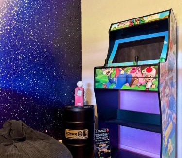 Aucamville Apartment | Rétro Gaming Universe, Escape game & Gameroom