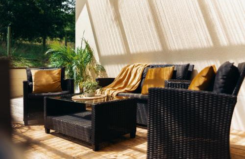 Szczytna Bed & Breakfast | Róża Sudetów