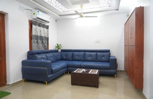 Narsapur House | R Homestay
