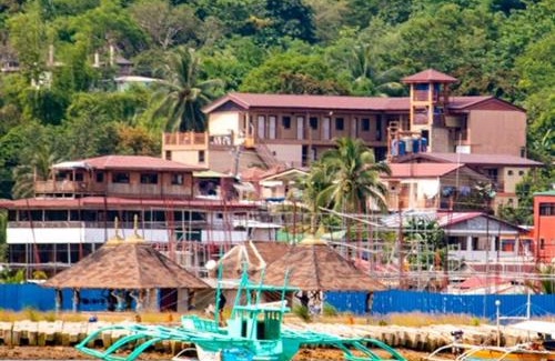 Coron Town Proper Hotel | R2R Bayview Inn