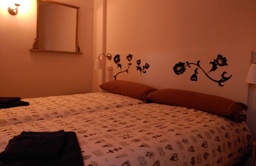 Usera House | R6 three bedrooms two bathrooms, ready to move into