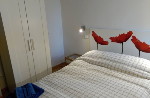 Usera House | R6 three bedrooms two bathrooms, ready to move into