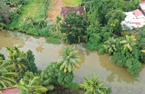 Kumarakom House | Ra Ga Riverside - 2 Bedroom Retreat