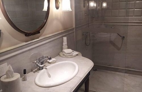 Phool Bagan Hotel | Raajkutir - IHCL SeleQtions