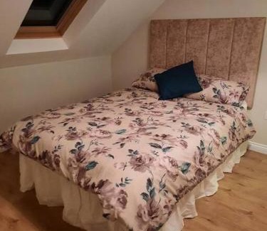 Carraroe House | Radharc an Chuain 2 Bedroom Holiday Home