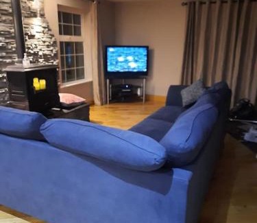 Carraroe House | Radharc an Chuain 2 Bedroom Holiday Home