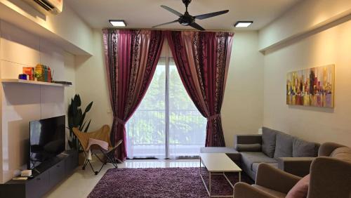 Bukit Jelutong Apartment | Radia Residence Bukit Jelutong, Shah Alam by Emerald