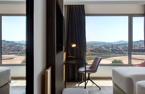 Antananarivo Avaradrano Hotel | Radisson Blu Hotel Antananarivo Waterfront