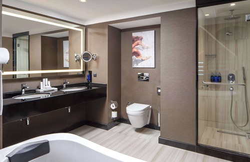 Chisinau Hotel | Radisson Blu Leogrand Hotel