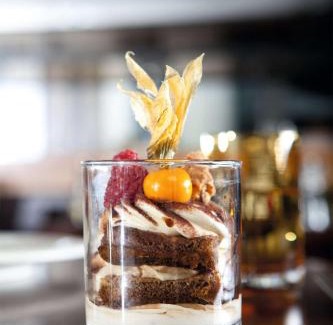 Unterbilk Hotel | Radisson Blu Media Harbour Hotel, Düsseldorf