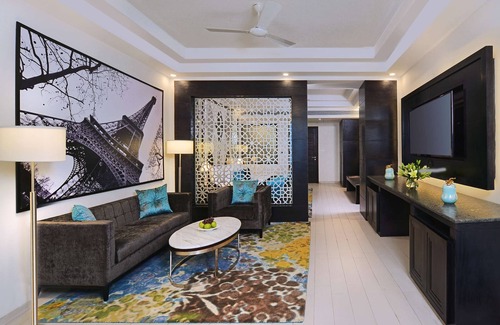 Zirakpur Hotel | Radisson Chandigarh Zirakpur