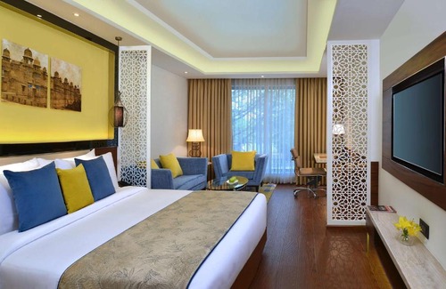 Gwalior Hotel | Radisson Gwalior