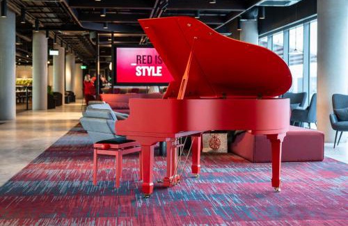 Roscoe Hotel | Radisson RED Galway