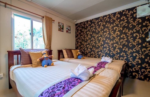 Hin Lek Fai Hotel | Rai Saweangsuk88