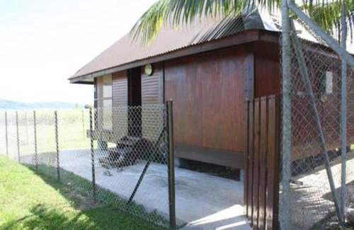 Uturoa House | Raiatea Airport Bungalow