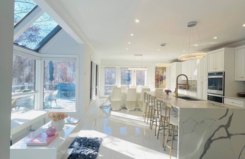 Lewisboro House | RAIN, SNOW OR SHINE! THIS HOUSE HAS ALL YOU NEED AND MORE TO HAVE A GOOD TIME !