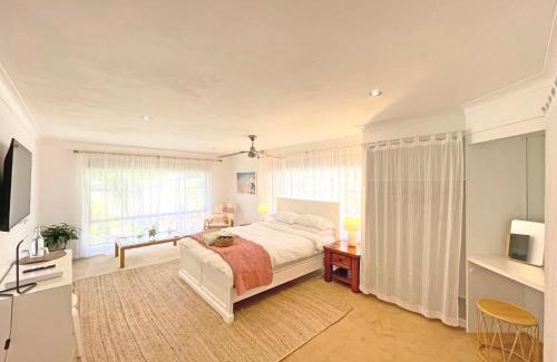Mullaway House | Rainbow House at Mullaway Beach
