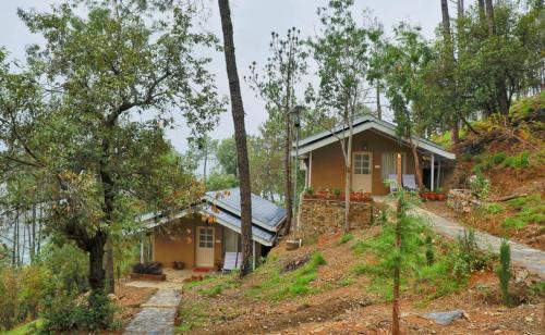 Kandaghat Resort | Rainbow Resorts