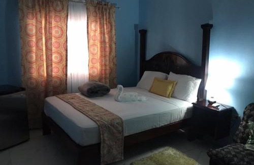 Patrick City Apartment | Raine’s studio and more
