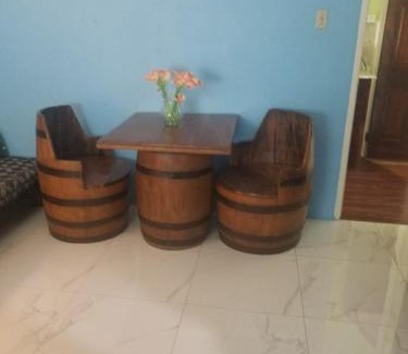 Patrick City Apartment | Raine’s studio and more