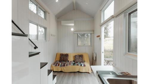 Sarsfield House | Raintree Farmstay by Tiny Away