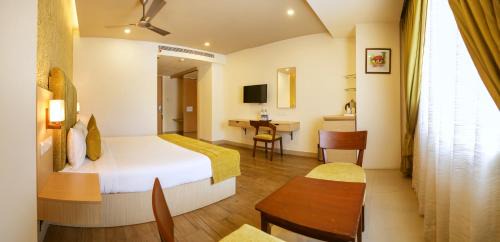 Muvattupuzha Hotel | Raj Riveria Hotel